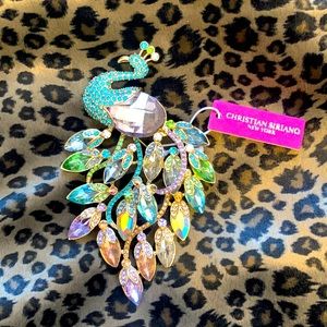 Christian Siriano peacock pin 🦚